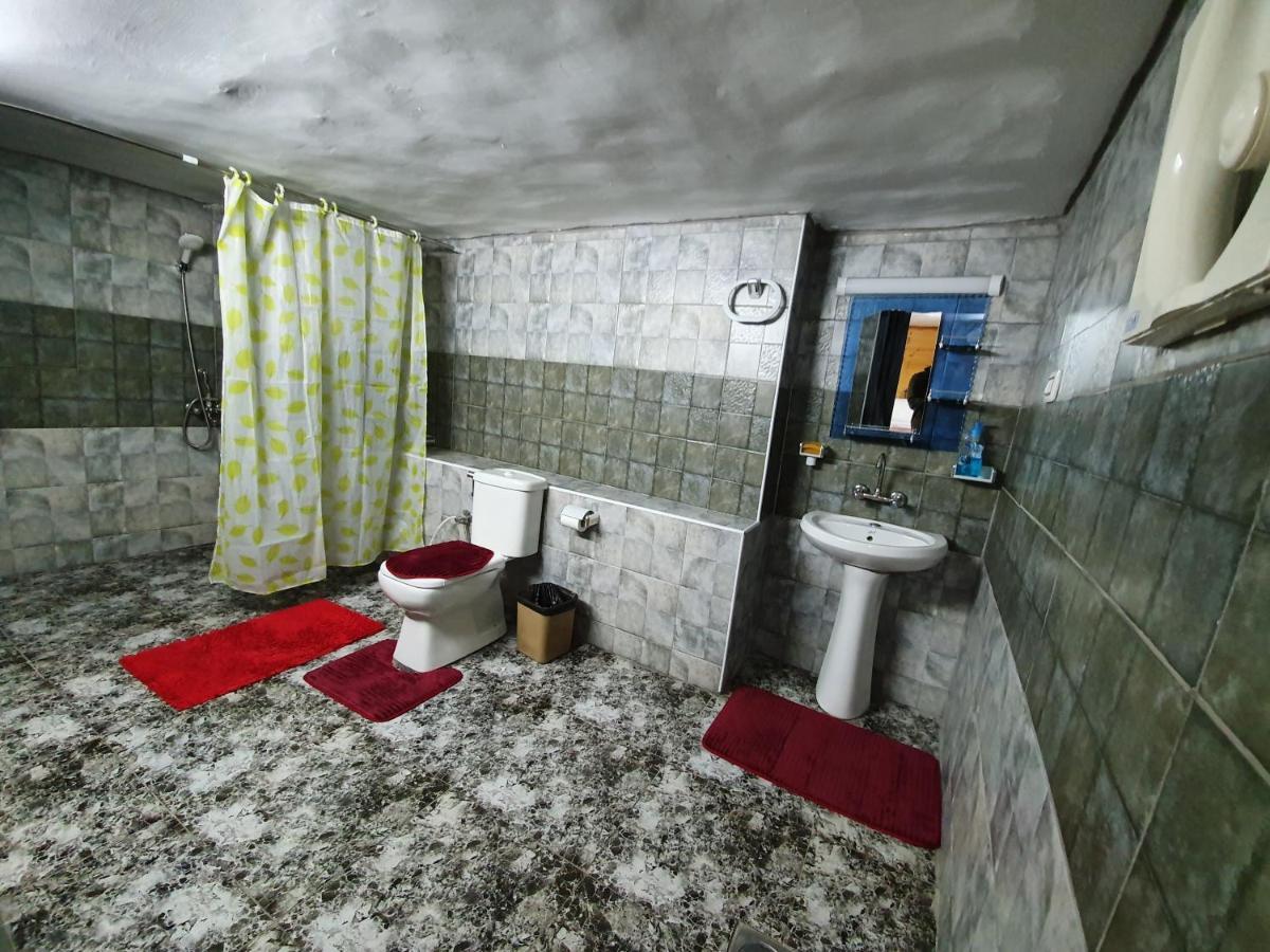 Apartmán New Luxurious Modern Studio Džaraš Exteriér fotografie